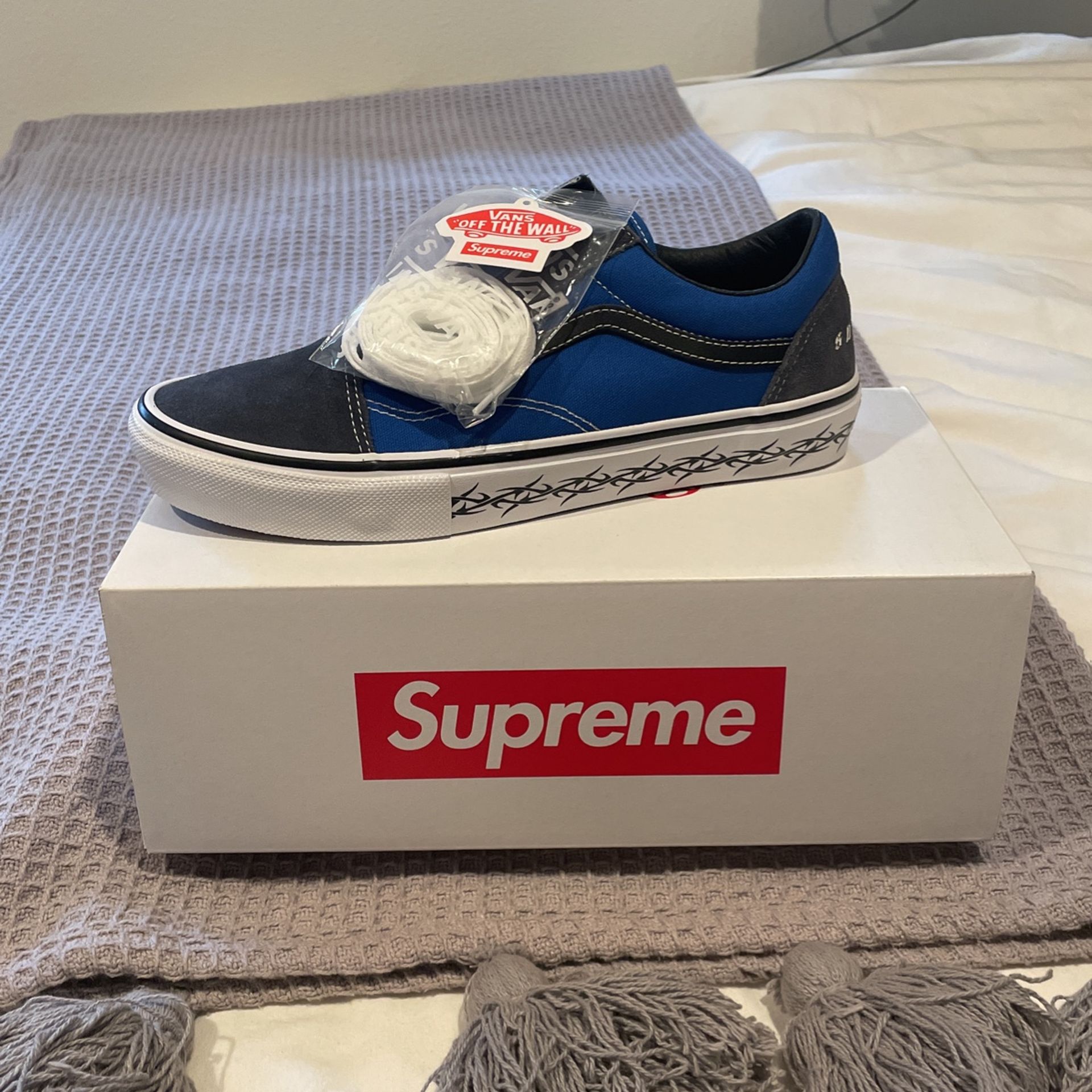 Supreme Vans