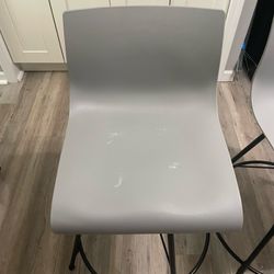 Brettly Counter Stool (Set of 4)