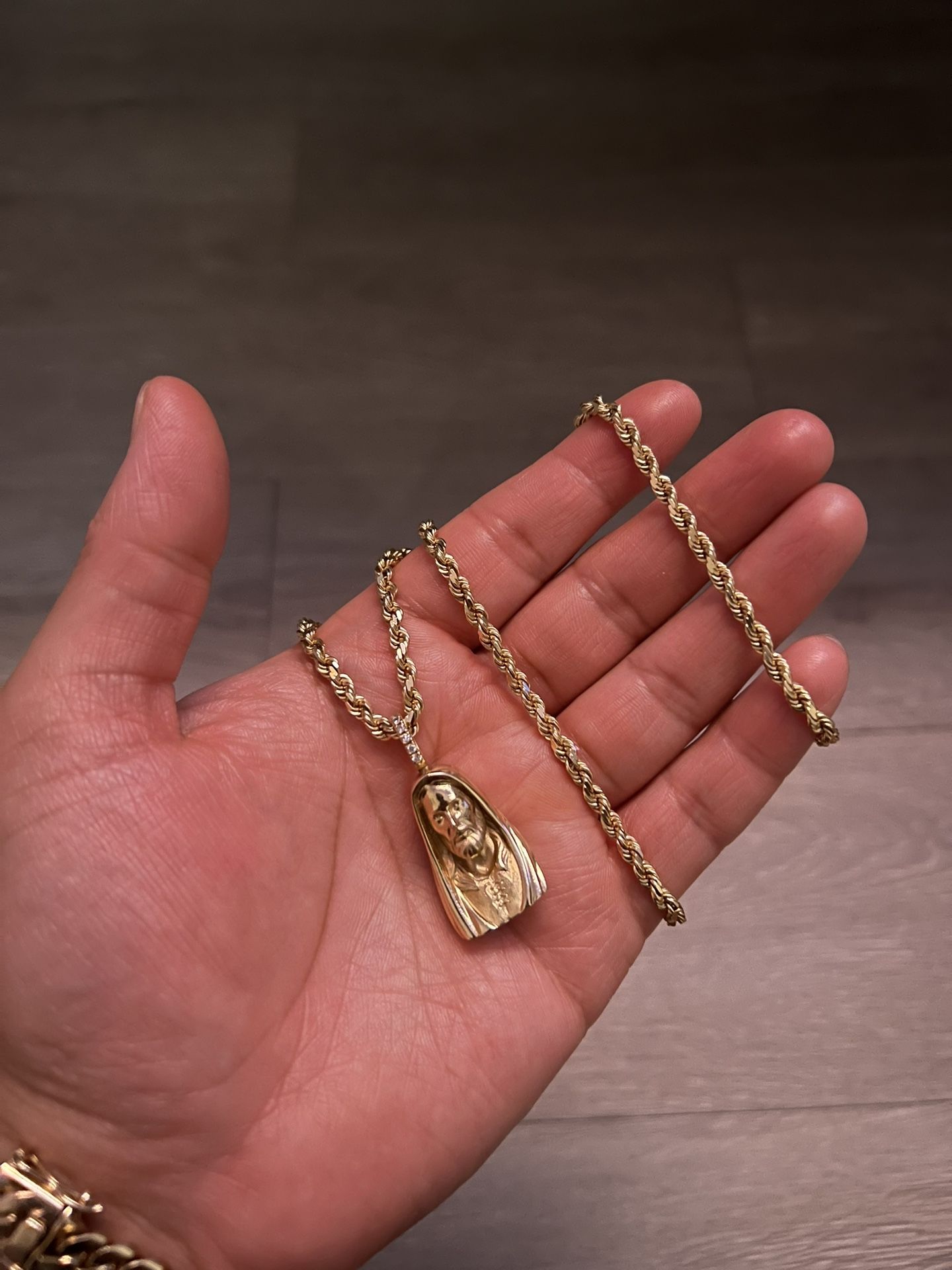 14k 4mm Diamond Cut Rope Chain And 14k Pendant