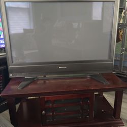 Free - 42” HD Plasma TV & Tv Cart.