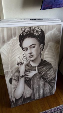Frida Kahlo Black & White Portrait Wall Art – 36" × 24"