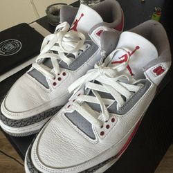 Jordan Retro 3 Fire Red (2022)