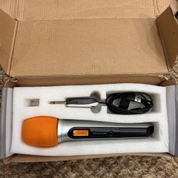 Alvoxcon Wireless Microphone System