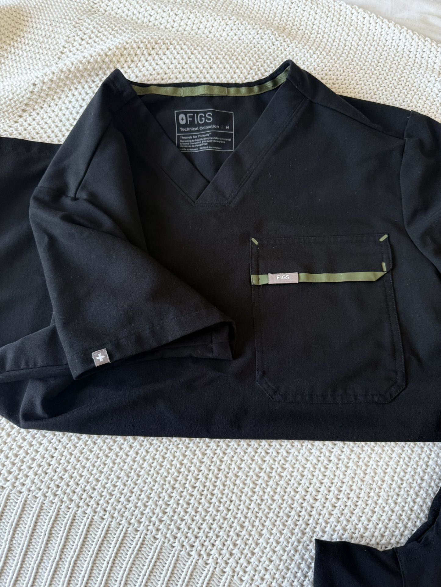 FIGS SCRUBS