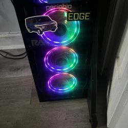 DEAL! Periphio Gaming Pc, Steelseries keyboard, Razor mouse and Xbox Controller | Specs in Description