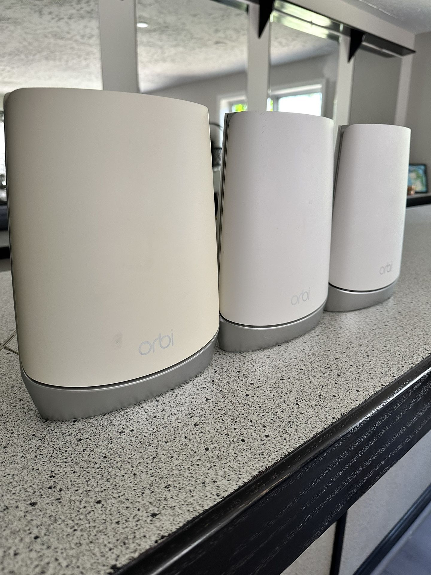 3 Netgear Orbi Satellites 