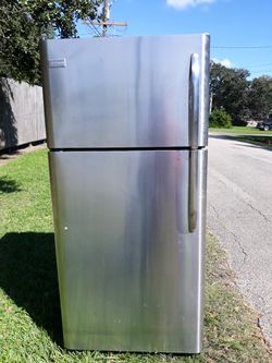 Fridgedare refrigerator