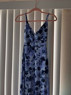 Women's long blue floral dress