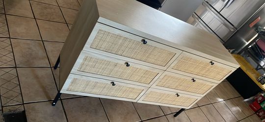 Dresser- BRAND NEW
