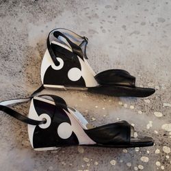 Charles Jourdan Black And White Wedges