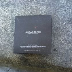 Laura Mercier Real Flawless Luminous Perfecting Pressed Powder
