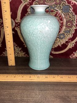 Chinese Porcelain Meiping Vase