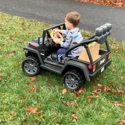 PowerWheels Jeep