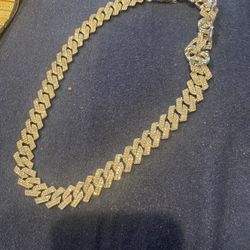 Cuban Linked Chain