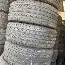 Vendo Set De Llantas 235/50/R19 Instaladas Y BALANCEDAS Las 4 Continental Por $165