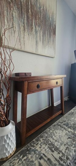 Sturdy entry way table $60