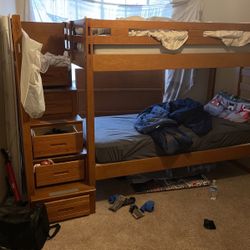 Bunk Bed 