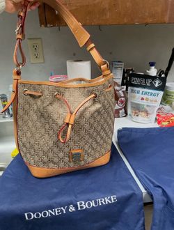 Dooney & Bourke shoulder bags