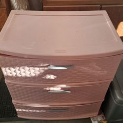 Sterilite Pink 3-drawer