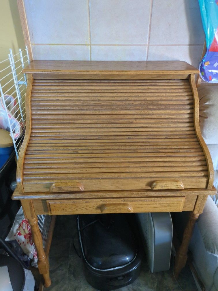 Roll Top Desk