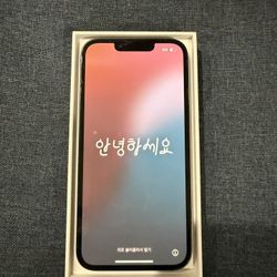 Black iPhone 16e