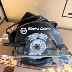 Skill Saw Black And Decker  