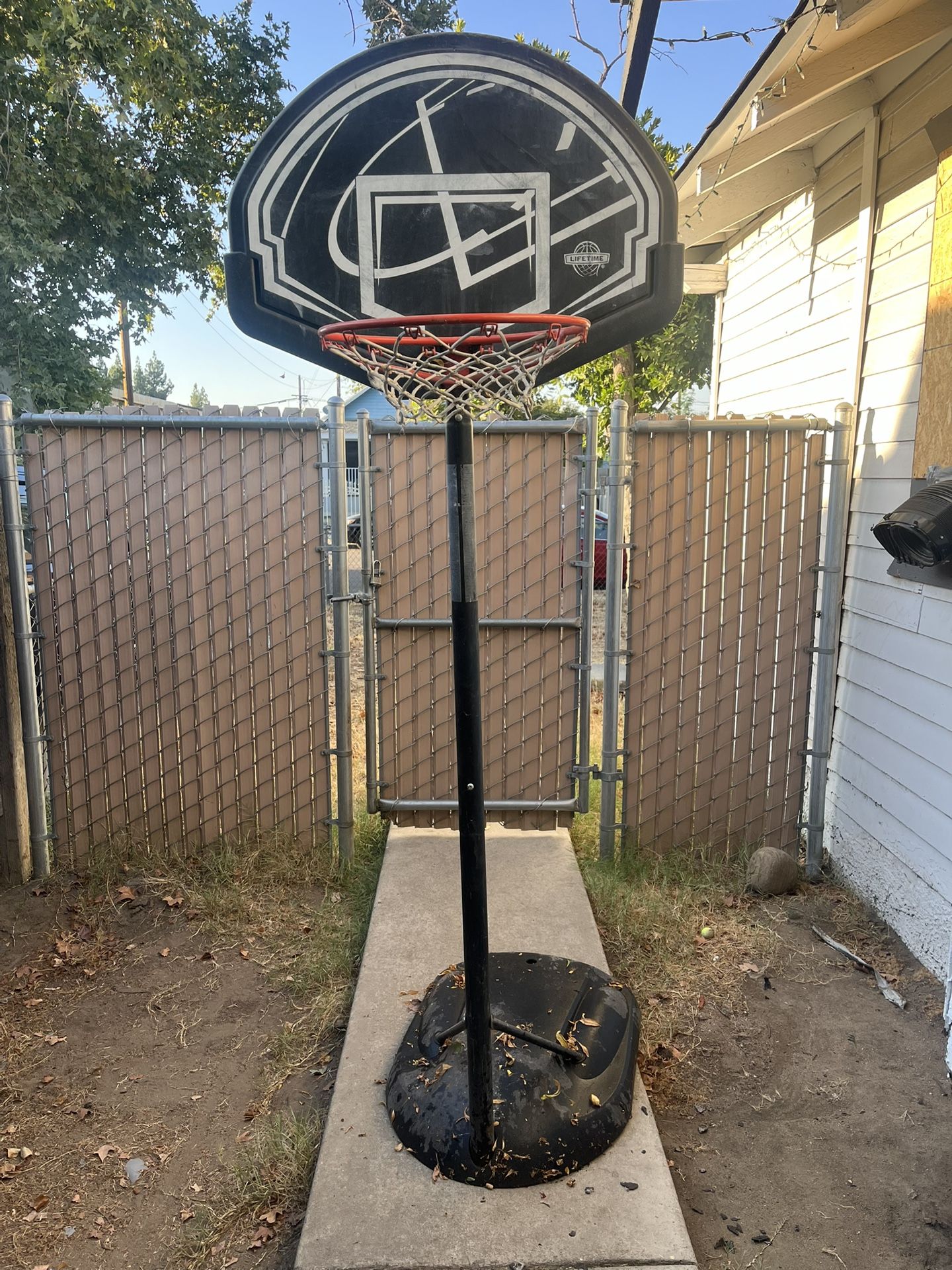 Basketball Hoop