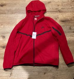 Red Nike Tech