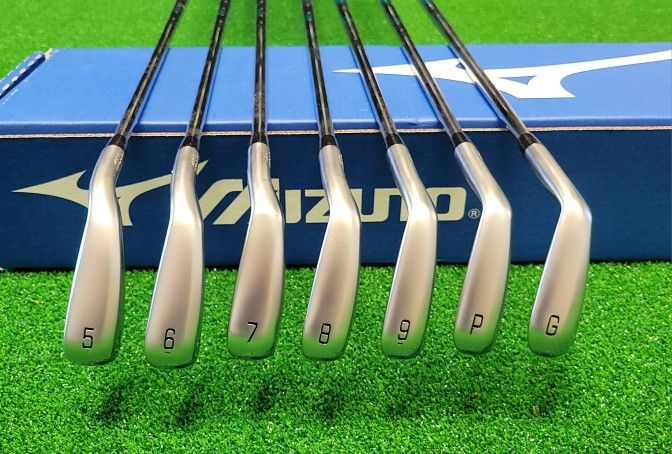 Mizuno JPX 925 Hot Metal Iron Set