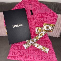 Brand New Versace Pink & Gold Bath Robe M/L