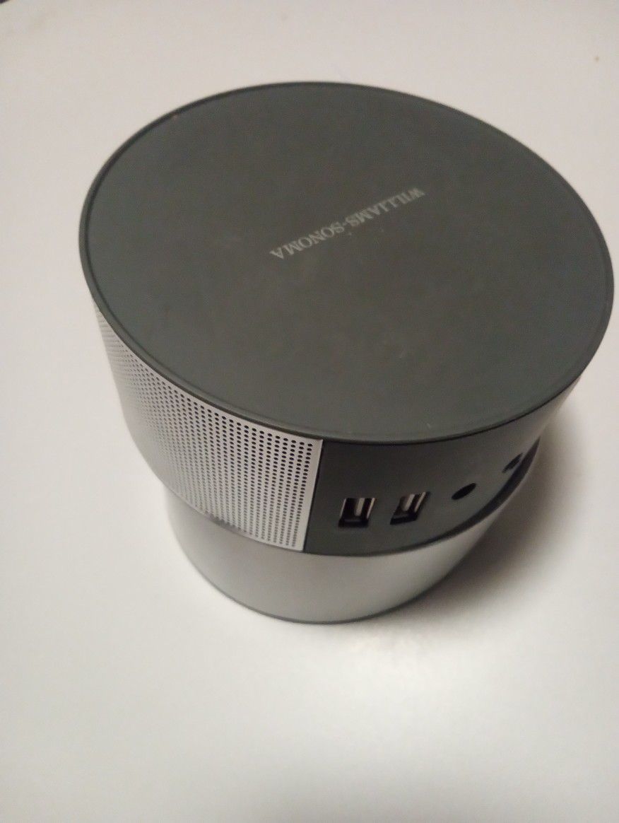 Williams-Sonoma Bluetooth Speaker Great WSBS2000