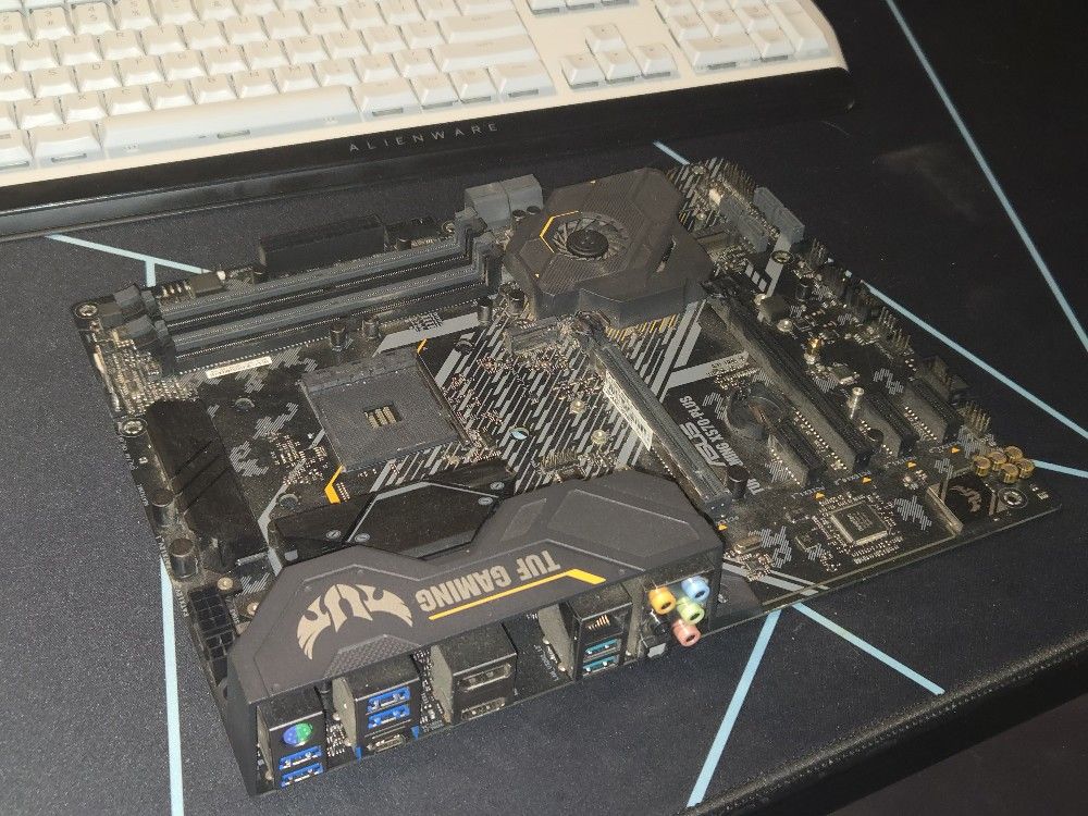 Asus X570 AMD 2nd-5th GEN MB Motherboard As-Is