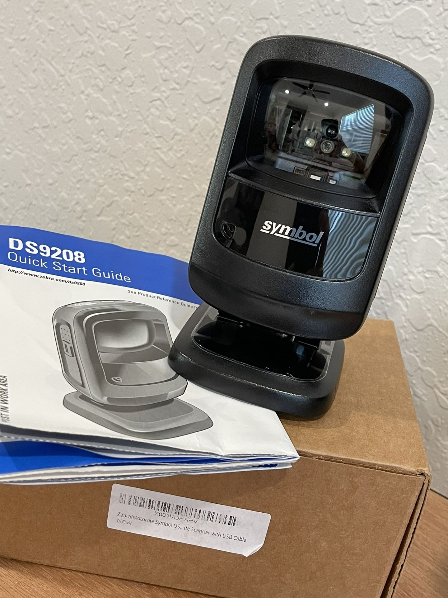 Zebra DS9208 Barcode Scanner