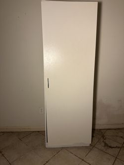 Free Cleaning Cabinet