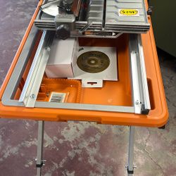 RIDGID 9-Amp 7 in. Blade Corded Wet Tile Saw with Stand