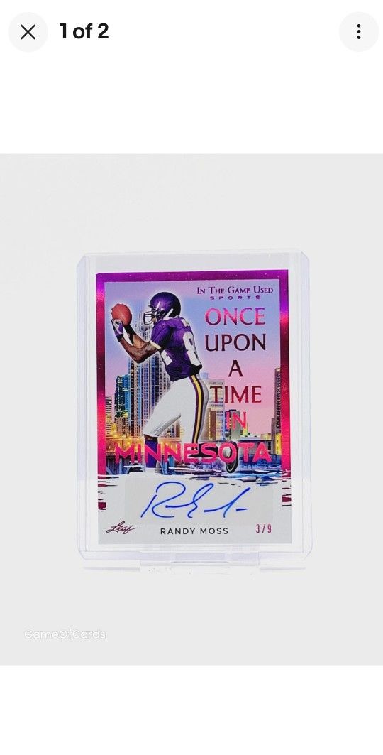 Randy Moss Autographed Leaf insert Card. Numbered  3/9