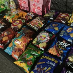 EXOTIC SNACKS
