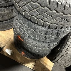 4 Tire 🛞 Cooper Discovered 265/70/17