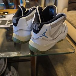 Jordan 11s 