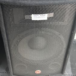 HARBINGER DJ SET 2 SPEAKERS AND AMPLIFIER 