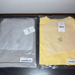Apple T-Shirts