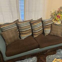 Chesterfield/camelback sofas