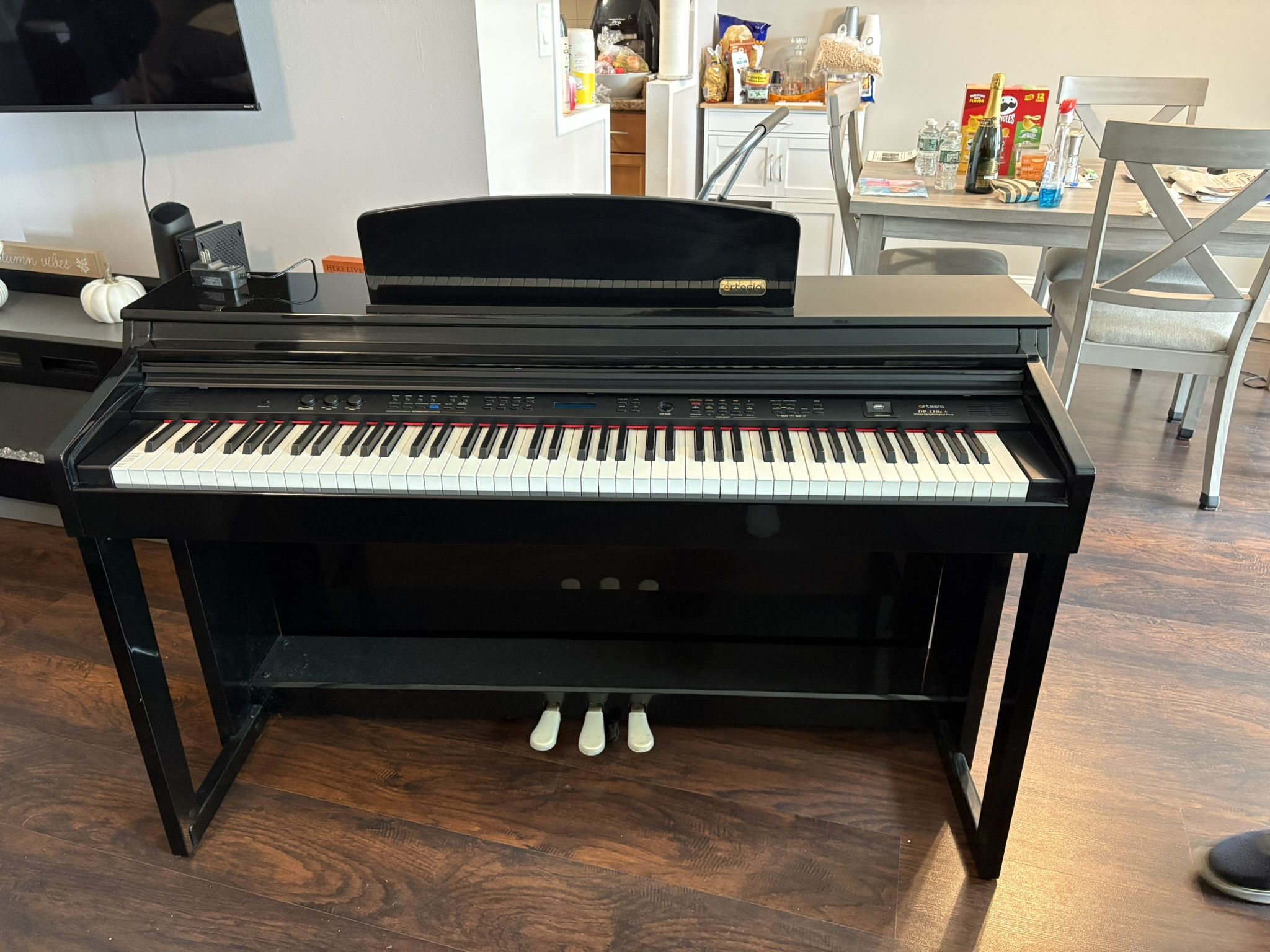 Artesia DP-150e Cabinet Piano