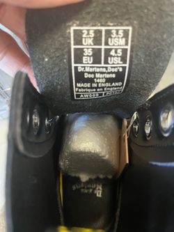 DR MARTENS