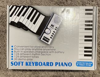 Brand New Soft Keyboard Piano – Never Used!