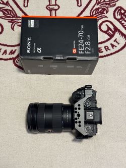 Sony FE 24-70mm f/2.8 GM (Like New) (Lens only)