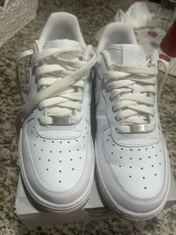 ladies Air Force 1 and vans