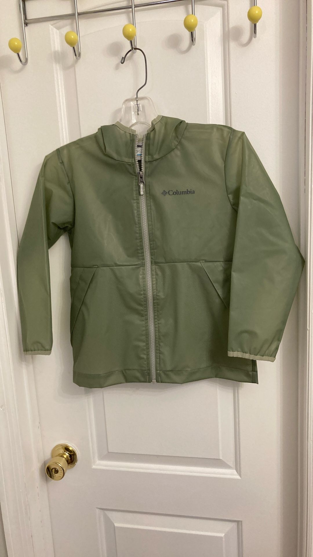 Columbia Kids 6/7 Raincoat Like New