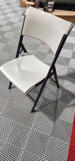 White good quality plastic  Folding Chair