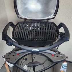 Weber Q1400 Electric grill W/ Stand And Cover 